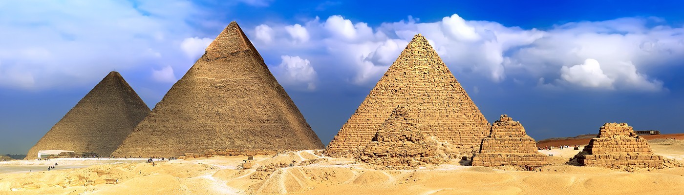 Pirâmides de Gizé e Esfinge