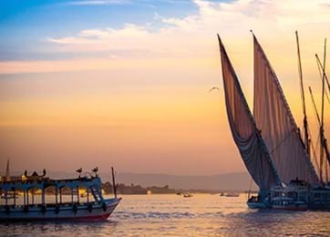 Passeio de Felucca pelo Nilo no Cairo